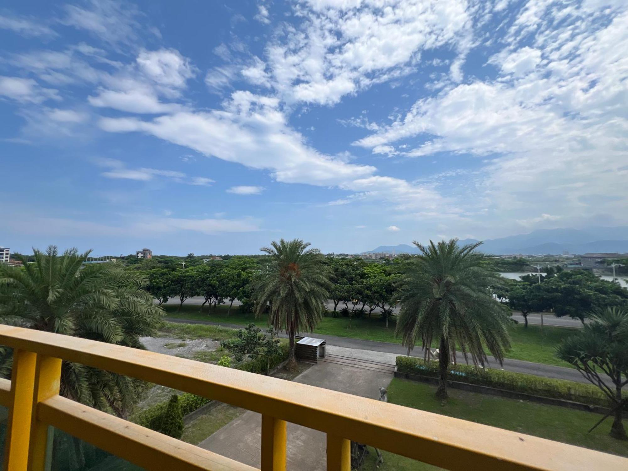 ווג'ייה The Riverview Retreats מראה חיצוני תמונה