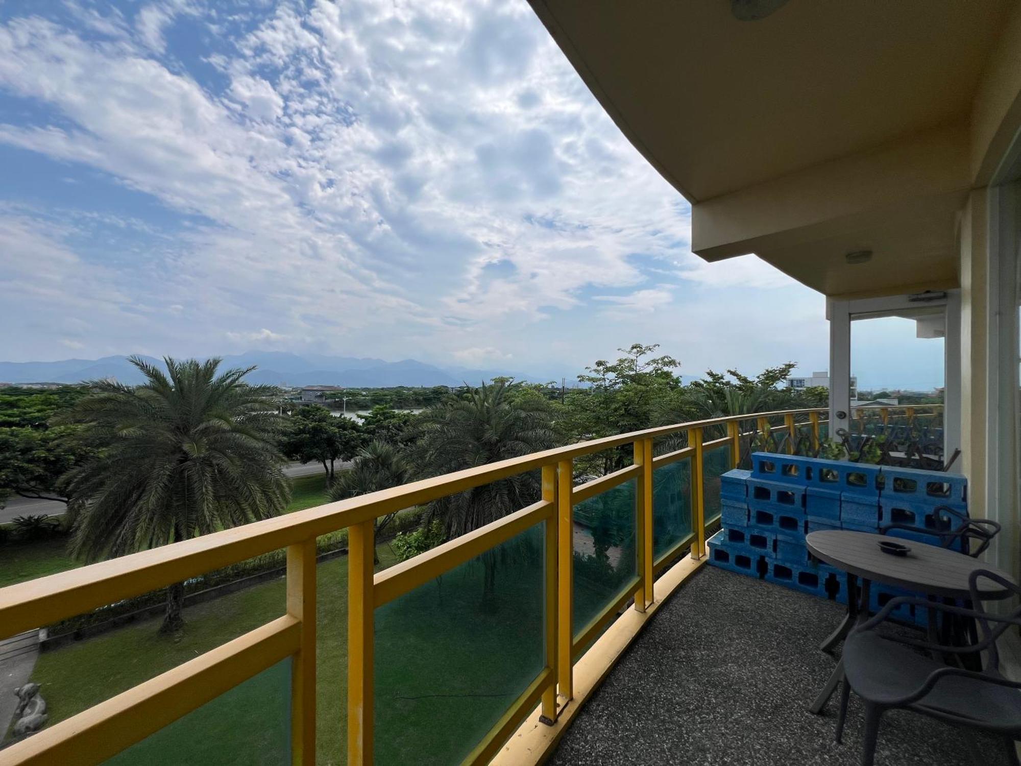 ווג'ייה The Riverview Retreats מראה חיצוני תמונה