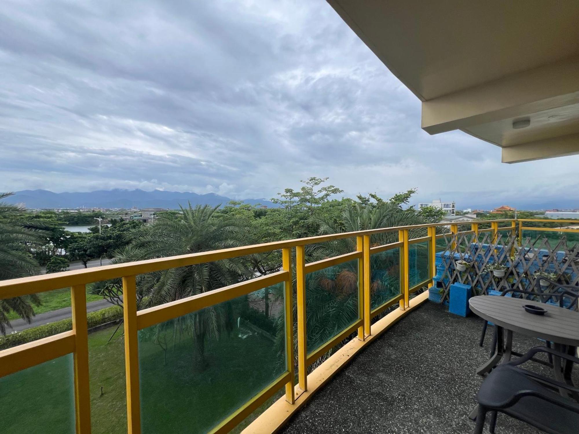 ווג'ייה The Riverview Retreats מראה חיצוני תמונה